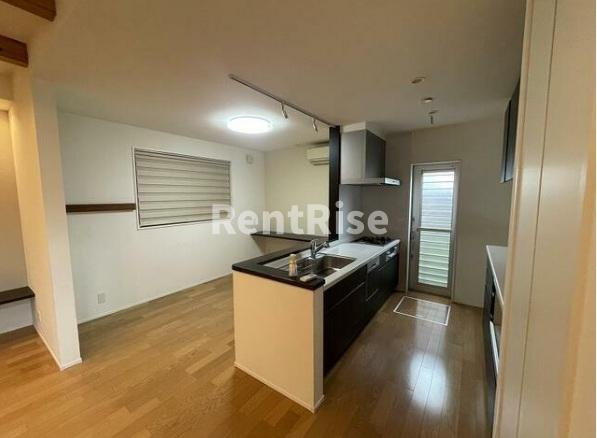 木曽川町内割田貸中古戸建の寝室