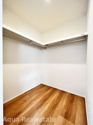 オール電化デザイナーズハウス丸亀市津森町⑧の収納|同タイプですいつでもお部屋をスッキリお使いいただける収納スペースを設置。