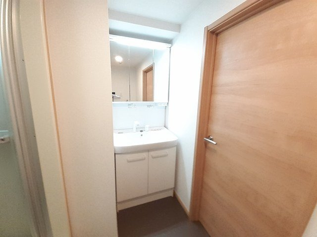 フロレスタの洗面所|コンパクトで使いやすい洗面所