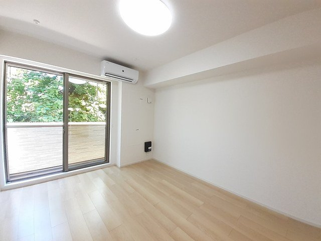 ラ・ステラ学園前の居間・リビング|内装は落ち着いています