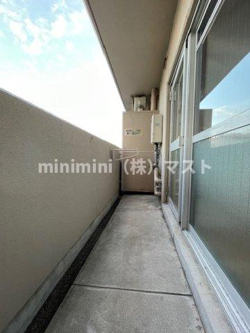 カーサベラ桜川のバルコニー