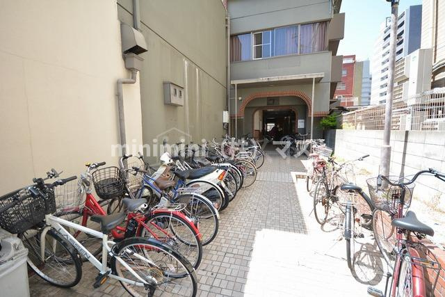 カーサベラ桜川のエントランス