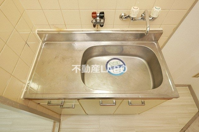 ローズリーフ平野の洗面所