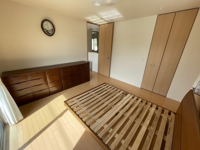 中古戸建・中古住宅　郡山市安積町成田西前坂　オール電化住宅　安積二小・安積二中の寝室