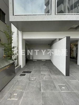 【エントランス】 | ミリアレジデンス長原 | ゆとりのあるエントランスです