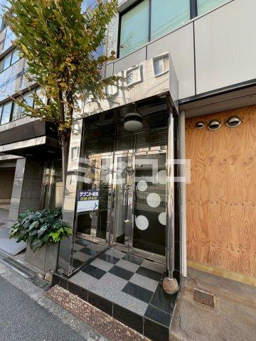 エターナリーブレイズビルのエントランス