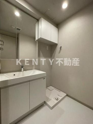 【洗面所】 | ミリアレジデンス長原 | スペースが確保できる洗面所です