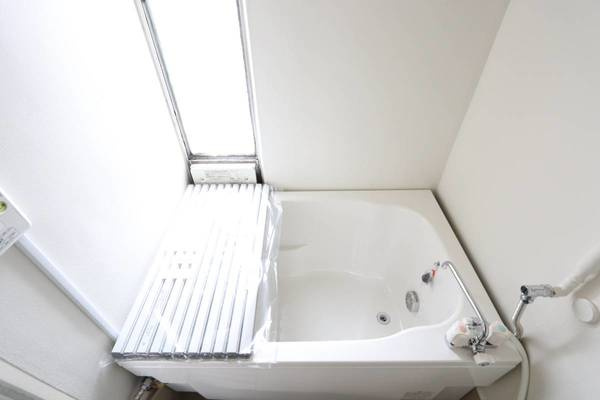 ビレッジハウス旭ヶ丘2号棟の浴室|ビレッジハウスの同一物件・同一タイプの間取りの写真です