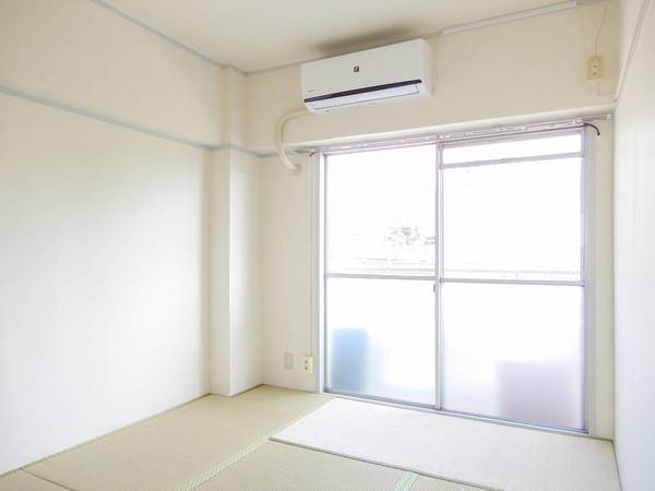 ビレッジハウス富岡1号棟の居間・リビング|ビレッジハウスの同一物件・同一タイプの間取りの写真です