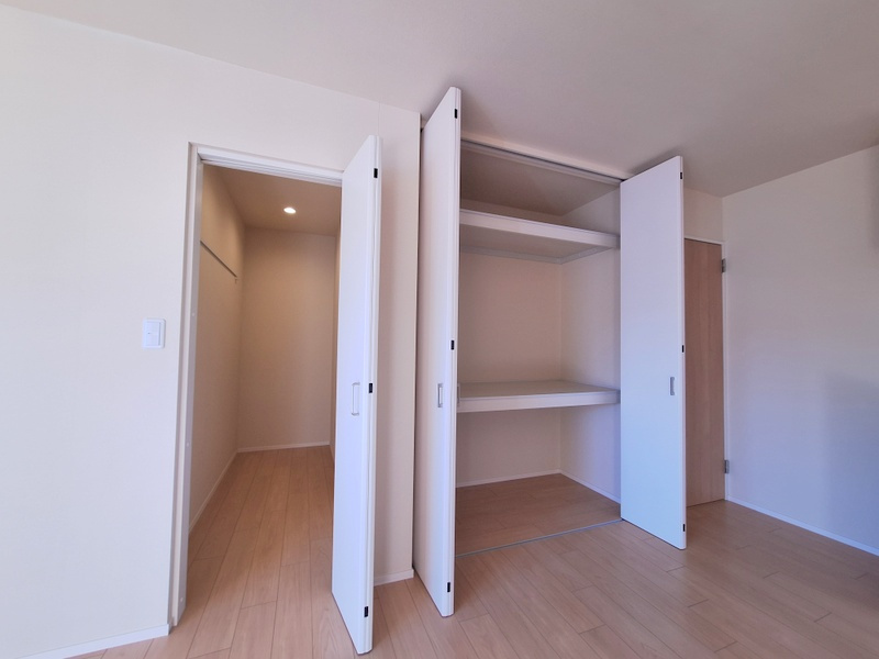 ＳＨＥＲＬＯＣＫのその他|セブンイレブン針ケ谷店