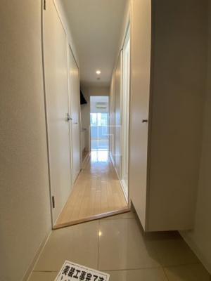 【玄関】 | オリエンタル靭本町 | オリエンタル靭本町　玄関スペース