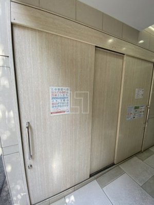 【その他共用部分】 | オリエンタル靭本町 | オリエンタル靭本町　ゴミ置場