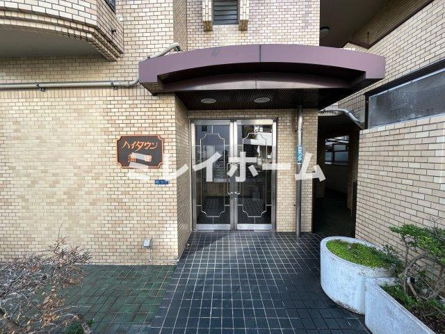 ハイタウン蒲田のエントランス