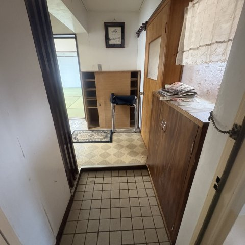 高砂ハイツＤの玄関