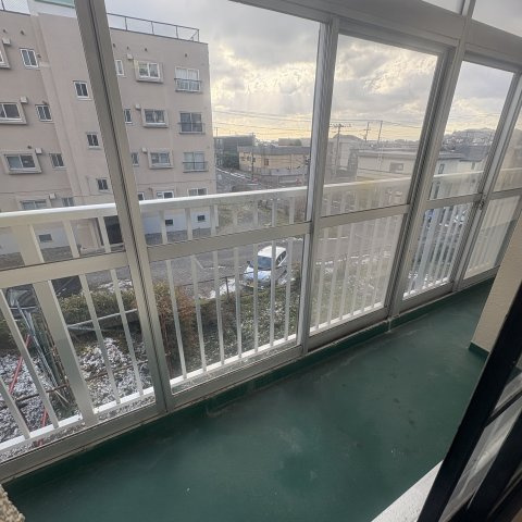 高砂ハイツＤのバルコニー