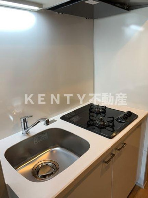 【キッチン】 | オープンブルーム品川南大井 | コンパクトなキッチンで掃除もラクラク