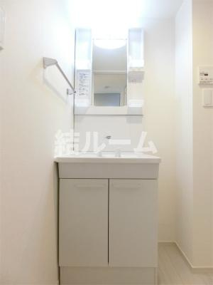 坂戸市関間１丁目の賃貸マンションの洗面所