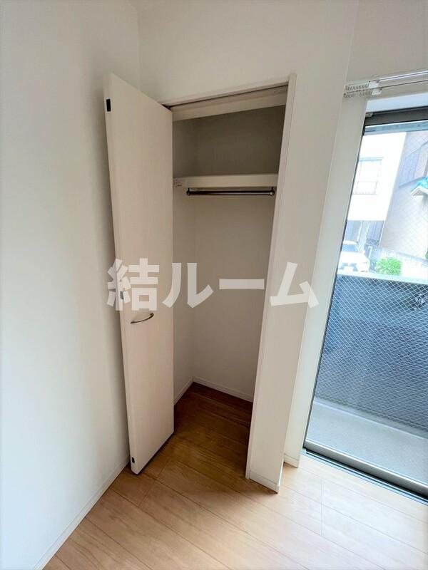 板橋区若木１丁目のアパートの収納