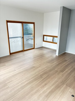 【洋室】 | 仏生山町売戸建