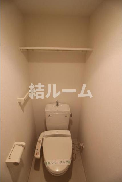 練馬区平和台３丁目の賃貸マンションのトイレ