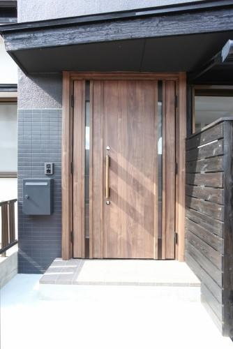 福岡市早良区次郎丸２丁目の一戸建てのエントランス|エントランス写真