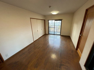 【居間・リビング】 | グランパル西原 | ※CG 加工により空室状態にした画像です