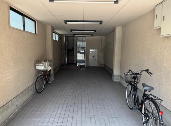 大阪市阿倍野区阪南町５丁目の倉庫の内装