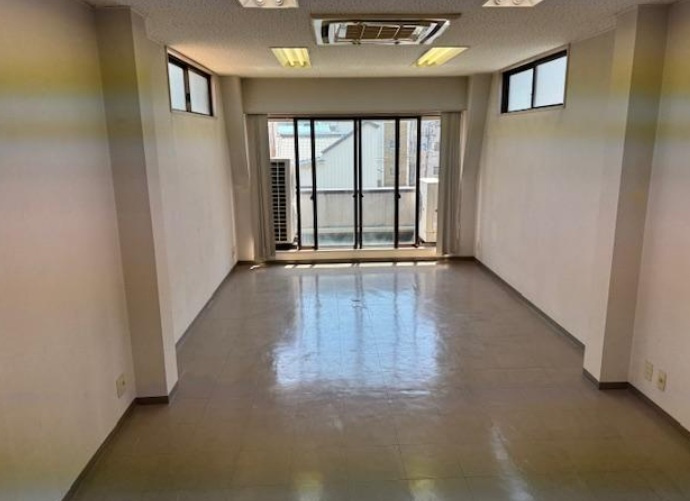 大阪市阿倍野区阪南町５丁目の倉庫