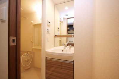 【独立洗面台】 | プレサンス福島ニューゲート