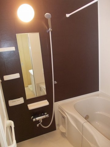 クラール　安宅Ｃの浴室