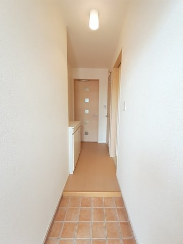 エルハーベン加茂宮Ｂの玄関