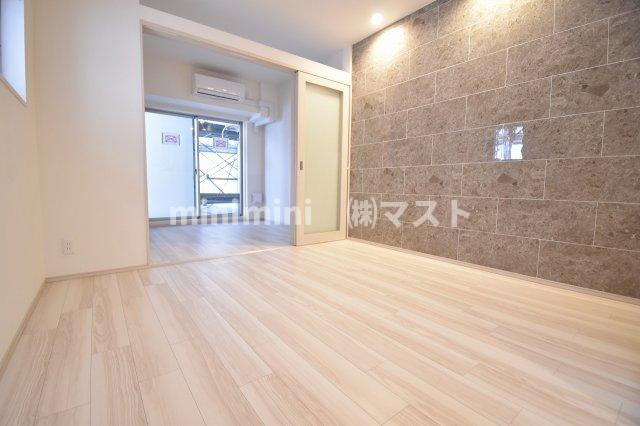 CITY PAL CREST TANIMACHIの居間・リビング