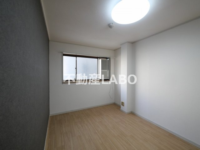 プレアール平野西の居間・リビング