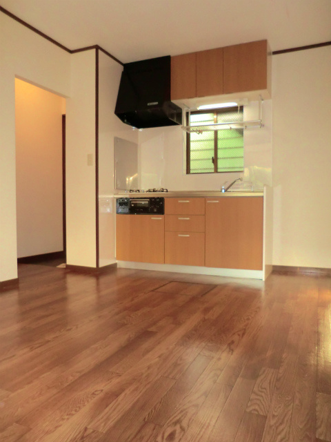 メゾンシェラの居間・リビング|★レイアウトもしやすいダイニング★