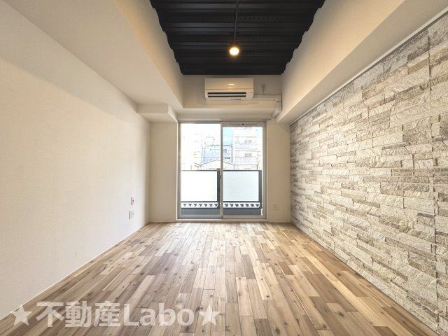 徳島市南内町２丁目の賃貸マンションの内装