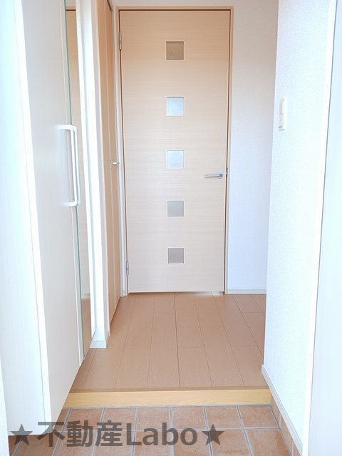 ボヌール旭野の玄関