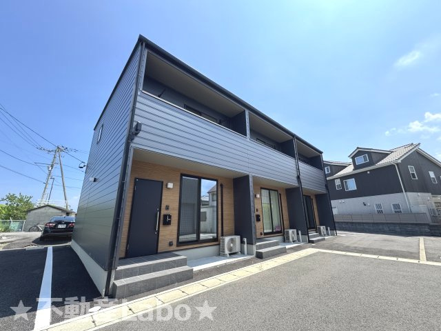 徳島市上吉野町３丁目のテラスの外観