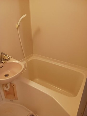 【浴室】 | エルシャトウ吉備Ⅰ | 落ち着いた空間のお風呂です