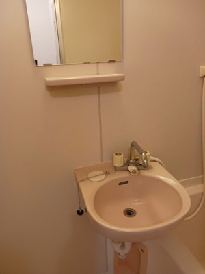 【洗面所】 | エルシャトウ吉備Ⅰ | 脱衣スペースもあります