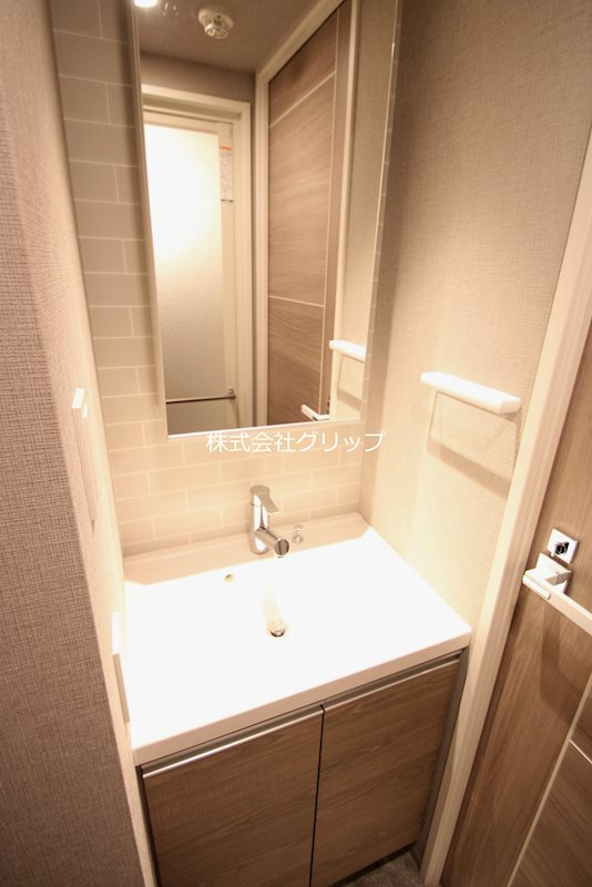 Le'a GRANDE横濱戸部の独立洗面台