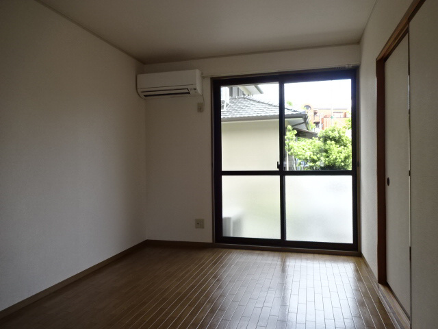 サティ宝殿の居間・リビング