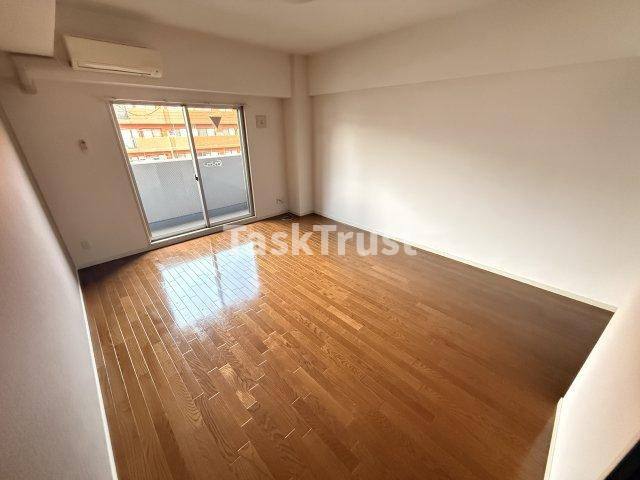 【居間・リビング】 | Live工大前