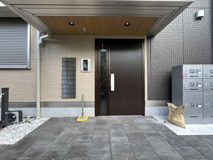 プラム86のエントランス