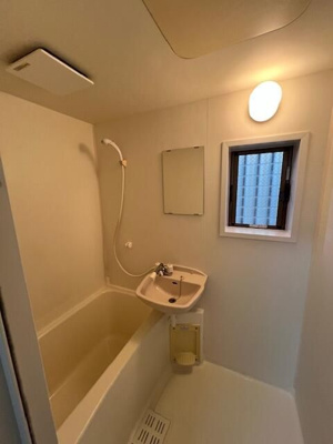 【浴室】 | シャルム・イワサ