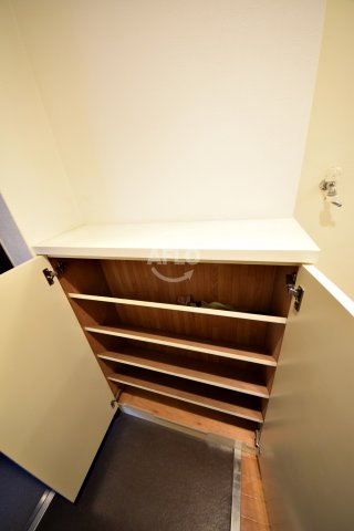 ブリリアントコート心斎橋イーストの玄関|ブリリアントコート心斎橋イースト　シューズボックス