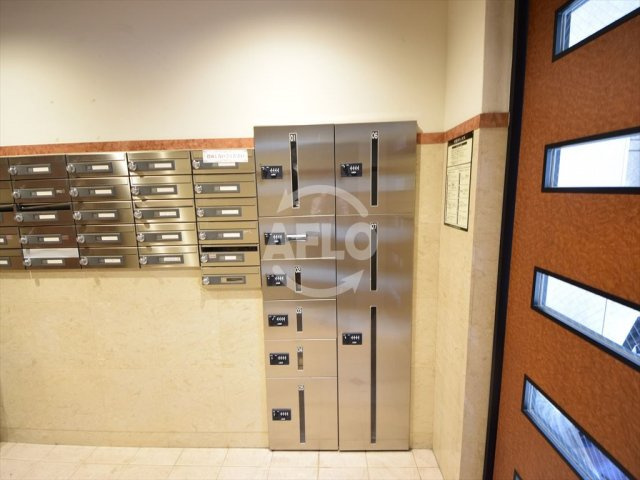 ブリリアントコート心斎橋イーストのその他共用部分|ブリリアントコート心斎橋イースト　宅配ボックス