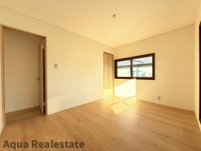 高松市成合町　リノベ住宅の子供部屋|子供部屋です