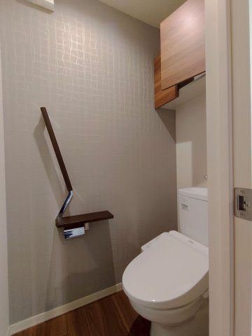 La maison marronのトイレ