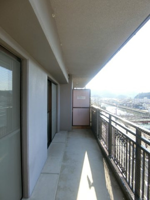 【ロビー】 | リバーコート