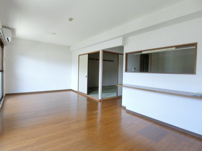 【居間・リビング】 | リバーコート